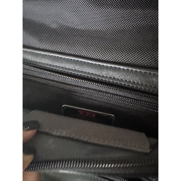 TUMI Small Flap Body Bag Black Napa Leather Crossbody - Picture 6 of 8